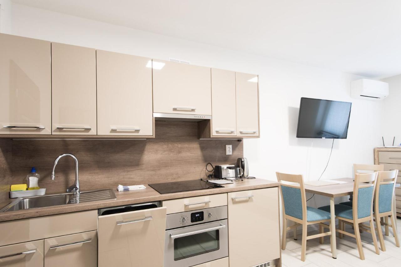 Apartmany Arcadia Podhájska エクステリア 写真